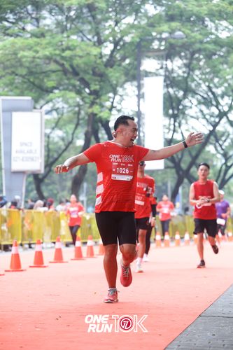 Race photo from ONE RUN 10K 2025