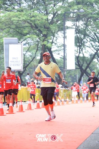 Race photo from ONE RUN 10K 2025