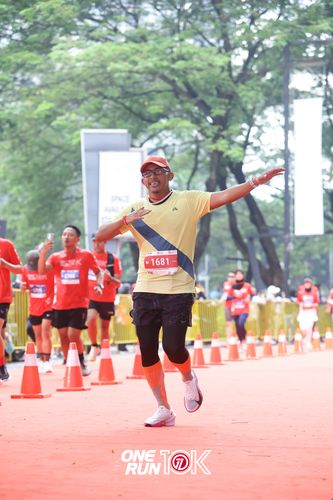 Race photo from ONE RUN 10K 2025