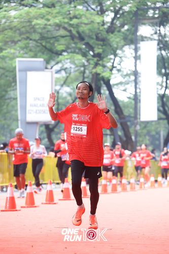 Race photo from ONE RUN 10K 2025