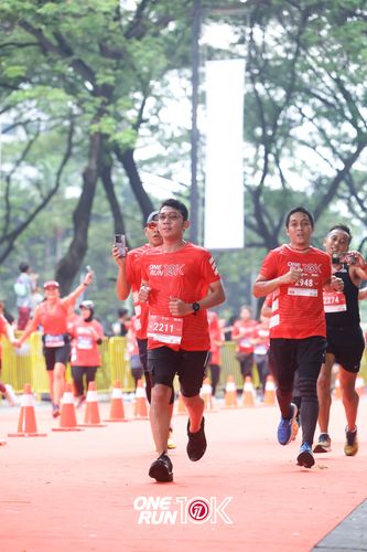Race photo from ONE RUN 10K 2025