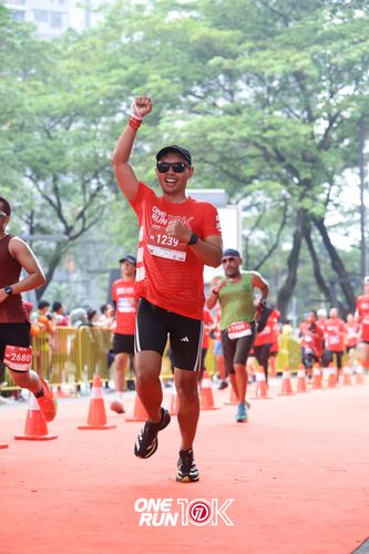 Race photo from ONE RUN 10K 2025
