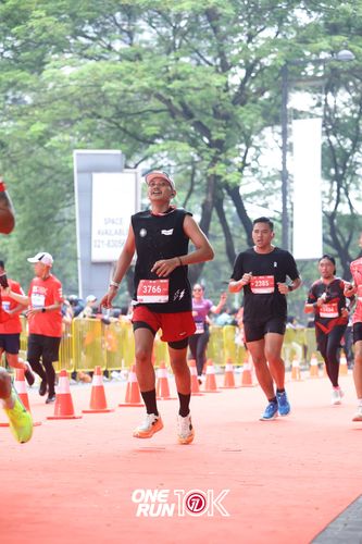 Race photo from ONE RUN 10K 2025