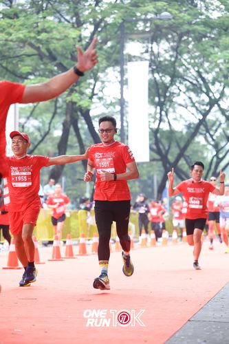 Race photo from ONE RUN 10K 2025