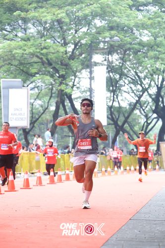 Race photo from ONE RUN 10K 2025