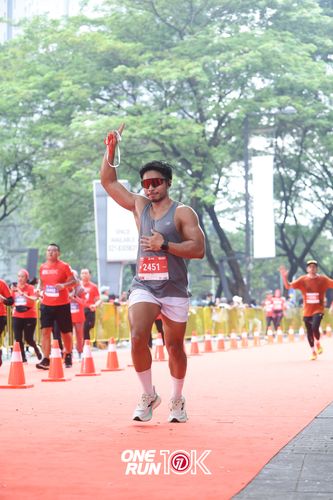 Race photo from ONE RUN 10K 2025
