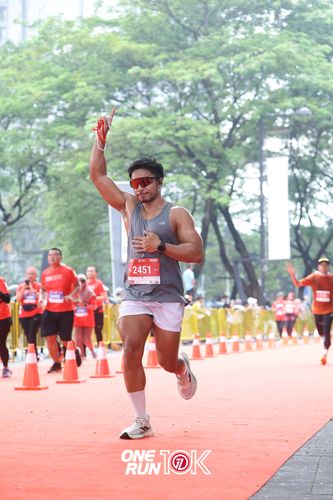 Race photo from ONE RUN 10K 2025