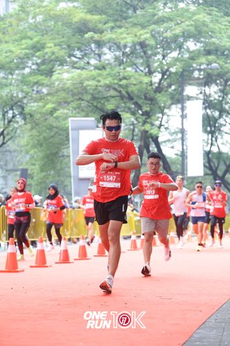 Race photo from ONE RUN 10K 2025