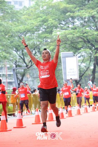 Race photo from ONE RUN 10K 2025