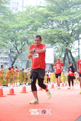 Race photo from ONE RUN 10K 2025