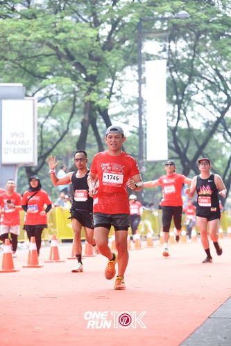 Race photo from ONE RUN 10K 2025