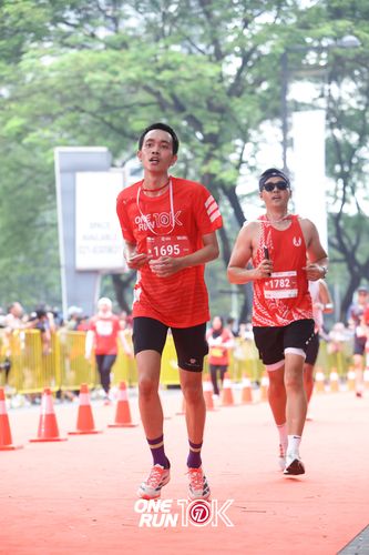 Race photo from ONE RUN 10K 2025