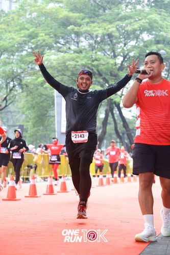 Race photo from ONE RUN 10K 2025