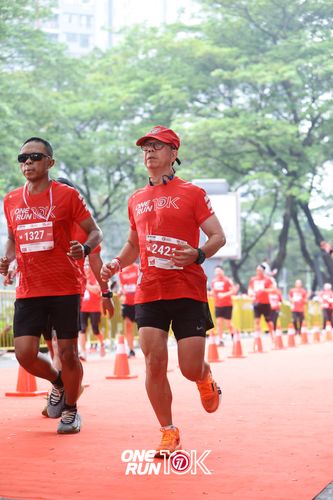 Race photo from ONE RUN 10K 2025