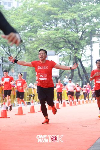 Race photo from ONE RUN 10K 2025