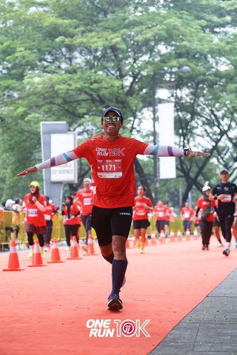 Race photo from ONE RUN 10K 2025