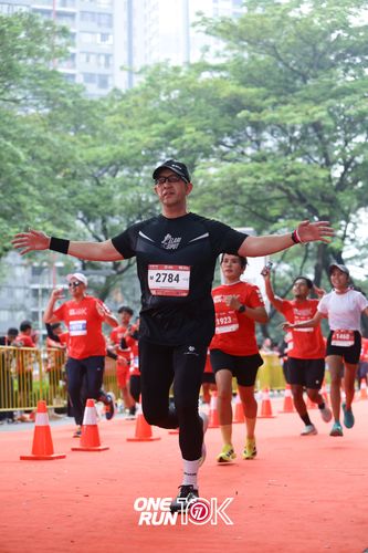 Race photo from ONE RUN 10K 2025