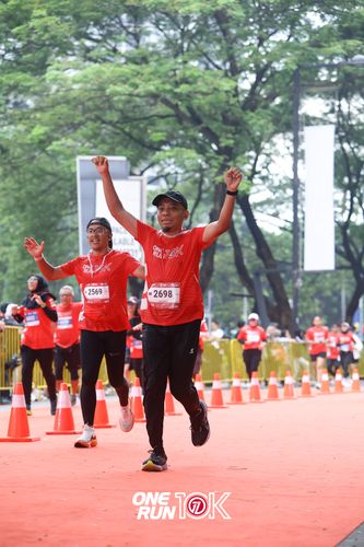 Race photo from ONE RUN 10K 2025