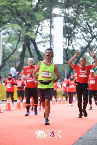 Race photo from ONE RUN 10K 2025