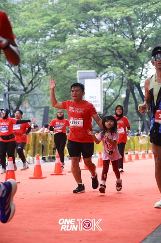 Race photo from ONE RUN 10K 2025