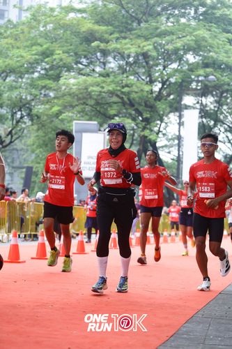 Race photo from ONE RUN 10K 2025