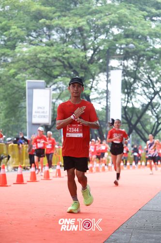 Race photo from ONE RUN 10K 2025
