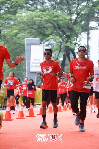 Race photo from ONE RUN 10K 2025