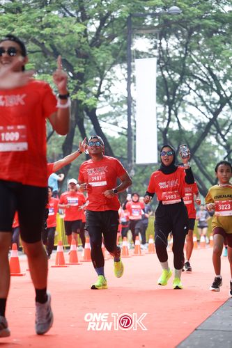 Race photo from ONE RUN 10K 2025