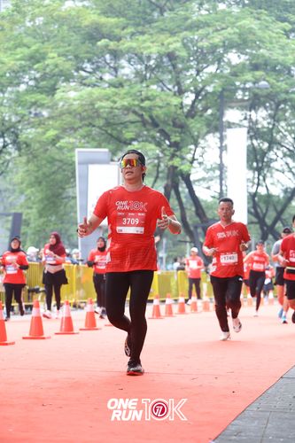 Race photo from ONE RUN 10K 2025