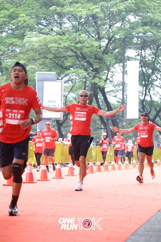 Race photo from ONE RUN 10K 2025