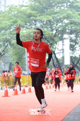Race photo from ONE RUN 10K 2025