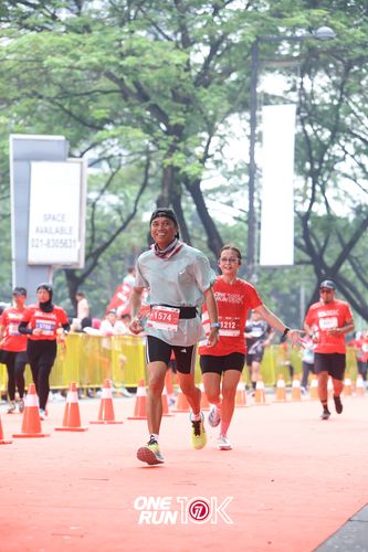 Race photo from ONE RUN 10K 2025