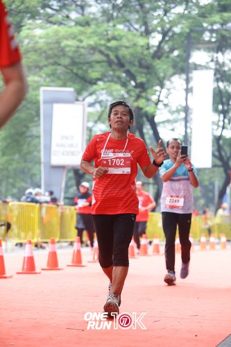 Race photo from ONE RUN 10K 2025