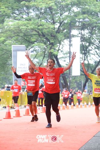 Race photo from ONE RUN 10K 2025