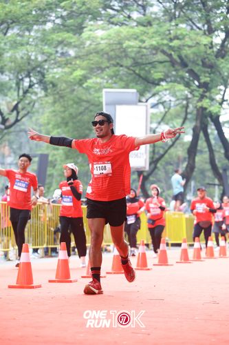 Race photo from ONE RUN 10K 2025