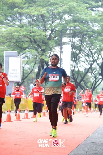 Race photo from ONE RUN 10K 2025