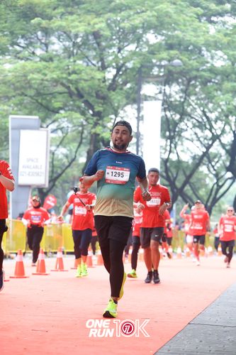 Race photo from ONE RUN 10K 2025