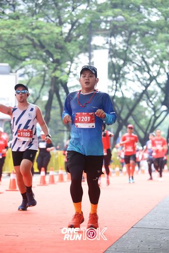 Race photo from ONE RUN 10K 2025
