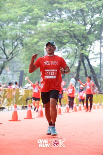 Race photo from ONE RUN 10K 2025