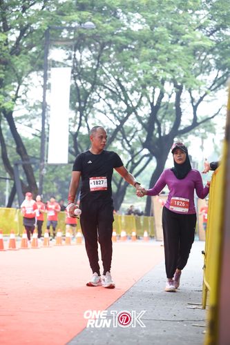 Race photo from ONE RUN 10K 2025