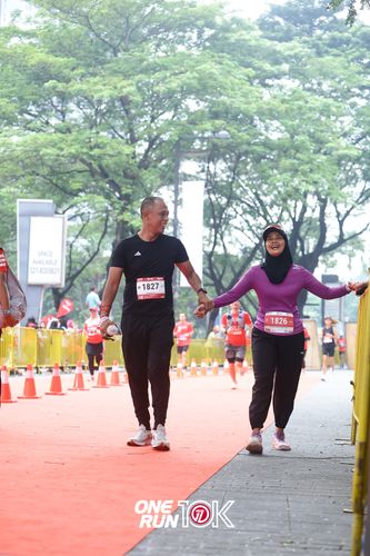 Race photo from ONE RUN 10K 2025