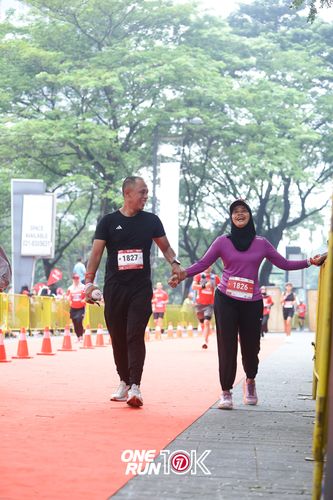 Race photo from ONE RUN 10K 2025