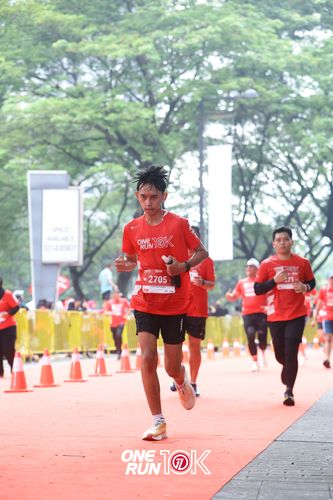 Race photo from ONE RUN 10K 2025