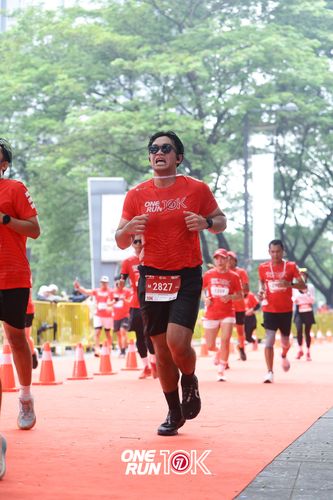 Race photo from ONE RUN 10K 2025