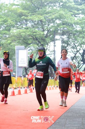 Race photo from ONE RUN 10K 2025