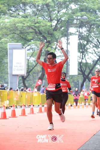 Race photo from ONE RUN 10K 2025