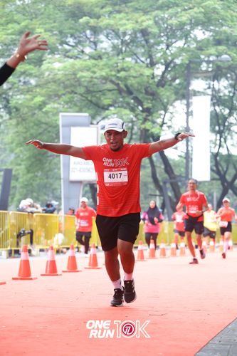 Race photo from ONE RUN 10K 2025