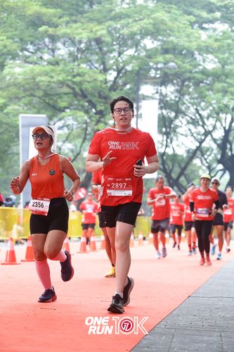 Race photo from ONE RUN 10K 2025