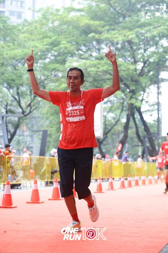 Race photo from ONE RUN 10K 2025