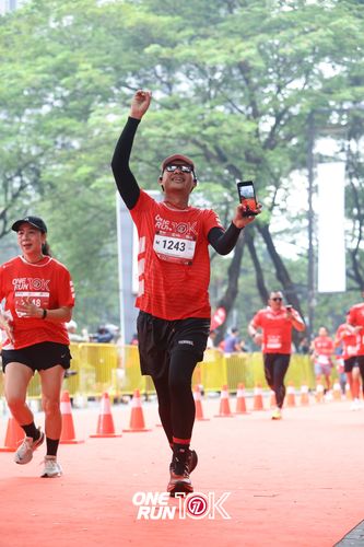 Race photo from ONE RUN 10K 2025